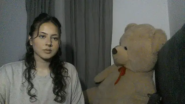 laylabliss online show from 7, 10, 2025