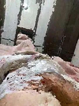 Gustavo198045 online show from 17, 11, 2025