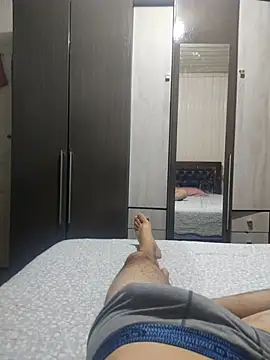 Gustavo198045 online show from 20, 9, 2025