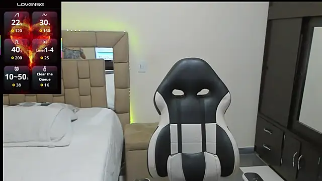 gabrielaponce11 online show from 15, 9, 2025