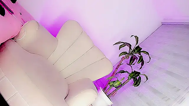 Eboney Hott online show from 29, 5, 2026