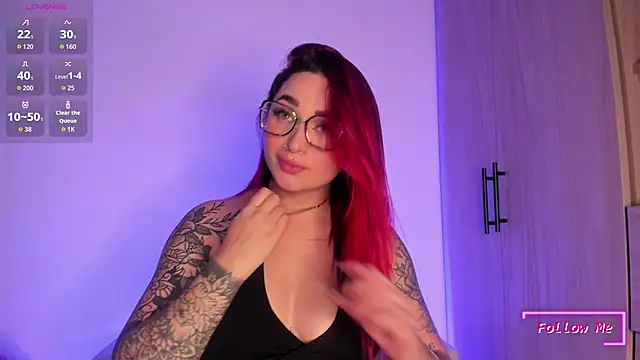 scarlett Collinss online show from 18, 9, 2025