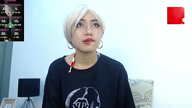 Snapshot of Vampgyal chatting on 9, 10, 2025 Vampgyal online show from 9, 10, 2025