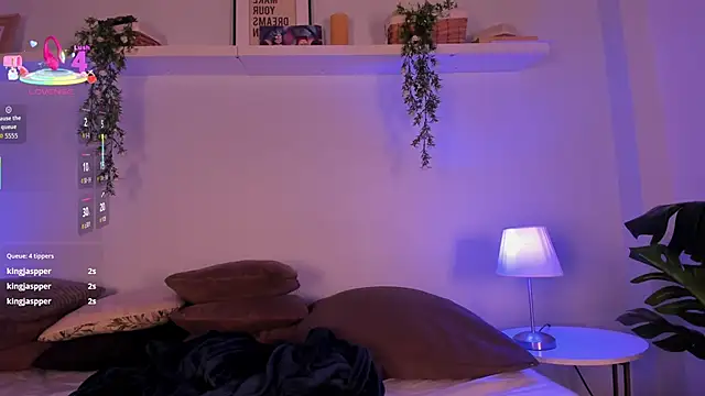 Snapshot of Vampgyal chatting on 3, 10, 2025 Vampgyal online show from 3, 10, 2025