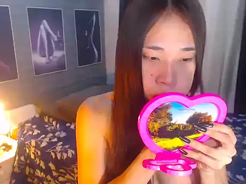 AsianDestroyer online show from 25, 10, 2025