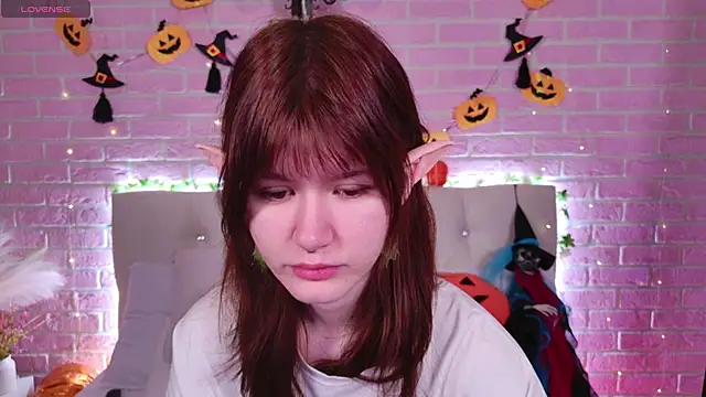 Snapshot of Aria_Vox chatting on 25, 10, 2025 Aria Vox online show from 25, 10, 2025