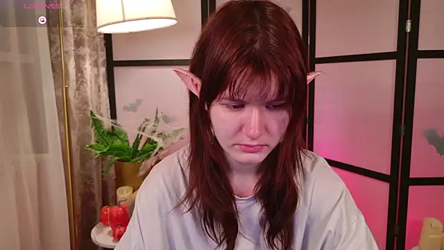 Snapshot of Aria_Vox chatting on 24, 10, 2025 Aria Vox online show from 24, 10, 2025