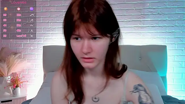 Snapshot of Aria_Vox chatting on 21, 9, 2025 Aria Vox online show from 21, 9, 2025