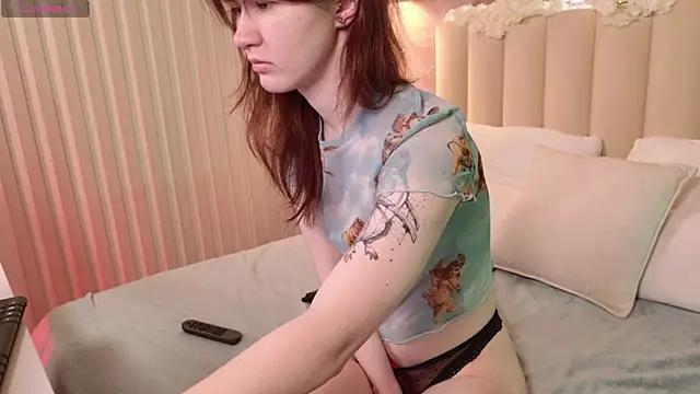 Snapshot of Aria_Vox chatting on 14, 9, 2025 Aria Vox online show from 14, 9, 2025