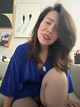 anna yngs online show from 12, 10, 2025