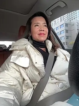 anna yngs online show from 19, 12, 2025