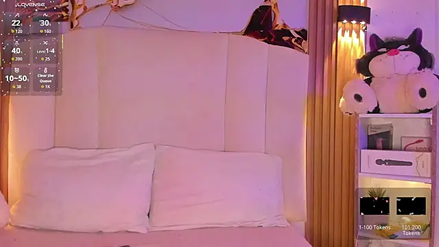 AgathaAtenea online show from 23, 9, 2025