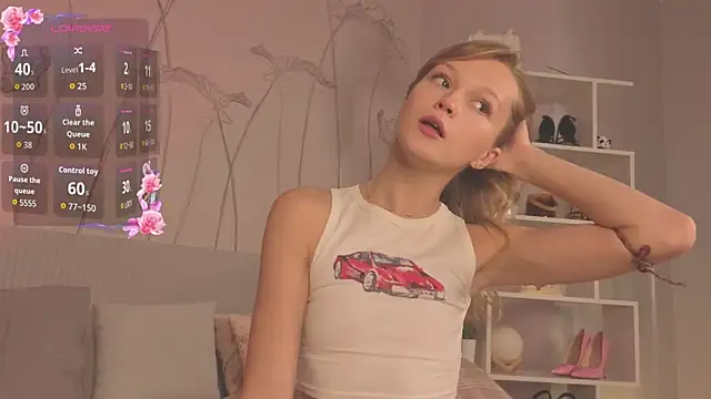 Kara smalltits online show from 21, 9, 2025