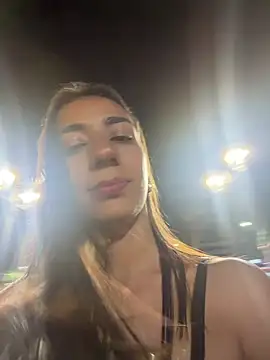 -juicy  online show from 15, 11, 2025