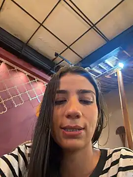 -juicy  online show from 18, 11, 2025