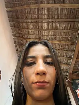 -juicy  online show from 11, 6, 2026