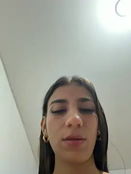 Snapshot of -juicy_ chatting on 5, 7, 2026 -juicy online show from 5, 7, 2026
