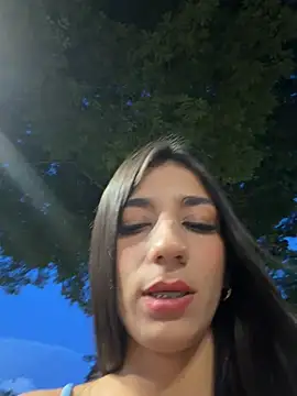 Snapshot of -juicy_ chatting on 5, 7, 2026 -juicy online show from 5, 7, 2026