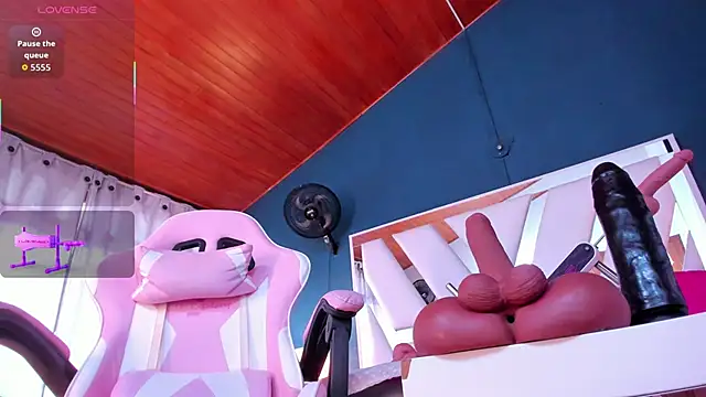 Lena Bdsm online show from 7, 11, 2025