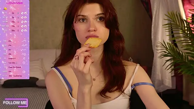 Angell Wild online show from 19, 9, 2025