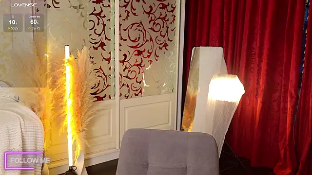 Angell Wild online show from 14, 11, 2025