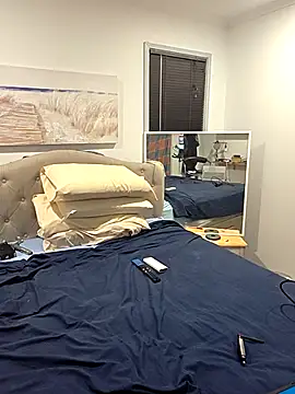 iamthepublickmasterbater online show from 17, 3, 2026