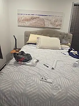 iamthepublickmasterbater online show from 7, 4, 2026