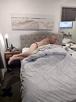 iamthepublickmasterbater online show from 14, 11, 2025