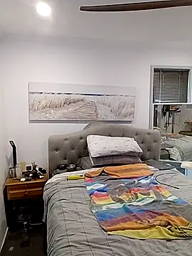 iamthepublickmasterbater online show from 10, 9, 2025