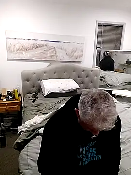 iamthepublickmasterbater online show from 8, 9, 2025