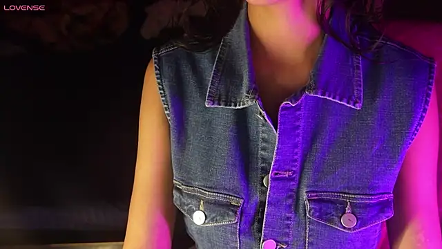 NidhiChandra online show from 17, 10, 2025