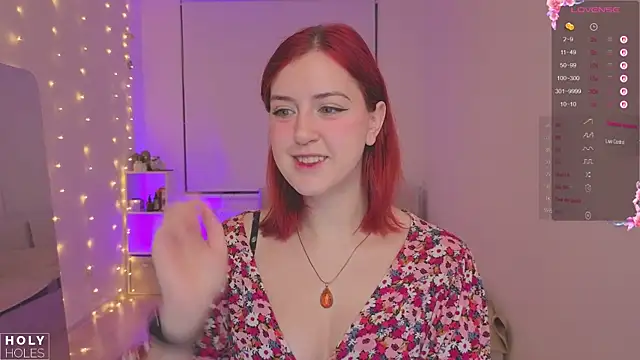 bananasgirl online show from 17, 12, 2025