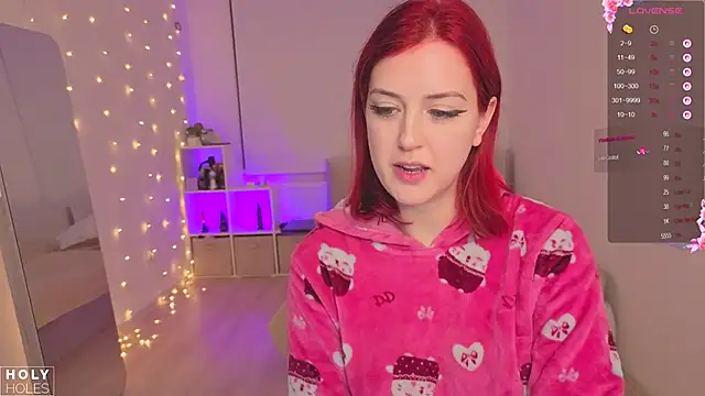 bananasgirl online show from 27, 11, 2025