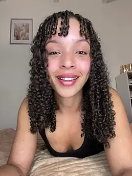 Yasmin777  online show from 6, 4, 2026