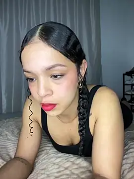 Yasmin777  online show from 26, 11, 2025