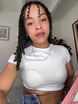 Snapshot of Yasmin777_ chatting on 15, 5, 2026 Yasmin777 online show from 15, 5, 2026