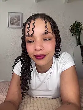 Snapshot of Yasmin777_ chatting on 5, 6, 2026 Yasmin777 online show from 5, 6, 2026