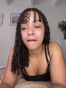 Snapshot of Yasmin777_ chatting on 12, 7, 2026 Yasmin777 online show from 12, 7, 2026