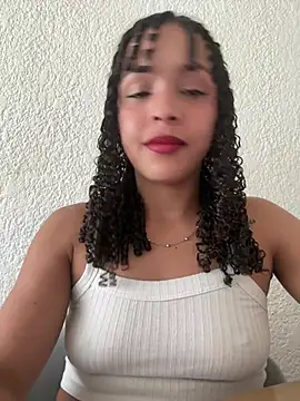 Snapshot of Yasmin777_ chatting on 27, 5, 2026 Yasmin777 online show from 27, 5, 2026