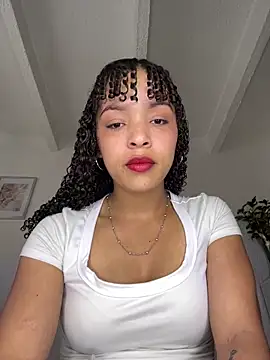 Snapshot of Yasmin777_ chatting on 18, 6, 2026 Yasmin777 online show from 18, 6, 2026