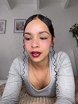 Snapshot of Yasmin777_ chatting on 22, 6, 2026 Yasmin777 online show from 22, 6, 2026