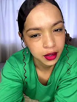 Yasmin777  online show from 29, 10, 2025