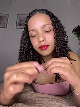 Snapshot of Yasmin777_ chatting on 2, 5, 2026 Yasmin777 online show from 2, 5, 2026