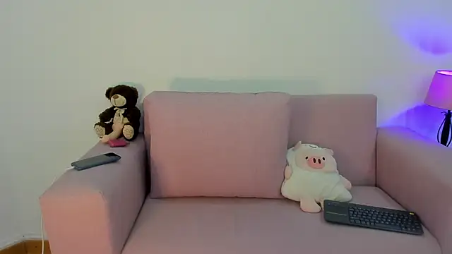 Sabrina Andrew online show from 26, 9, 2025