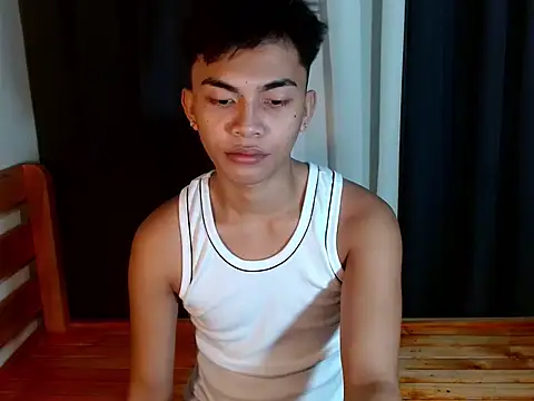 Snapshot of urguy_marco chatting on 24, 9, 2025 urguy marco online show from 24, 9, 2025