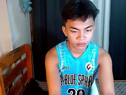 Snapshot of urguy_marco chatting on 1, 10, 2025 urguy marco online show from 1, 10, 2025