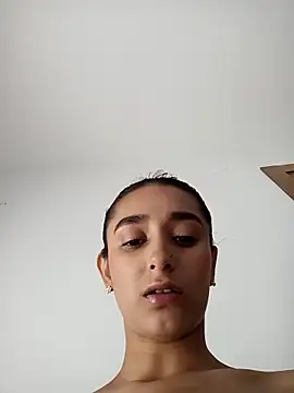 CandyFoxter  online show from 28, 10, 2025