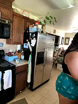 1n0nlythroat online show from 3, 10, 2025