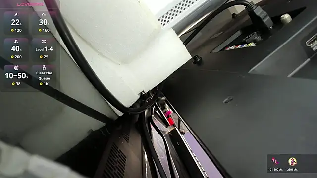 blue wxw online show from 19, 11, 2025