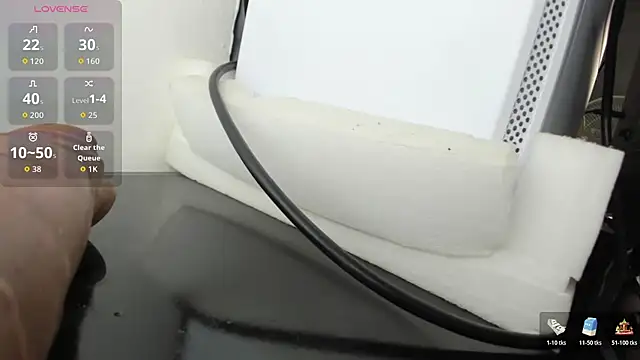 blue wxw online show from 14, 12, 2025